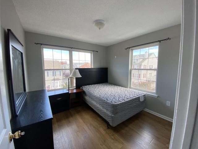 1 bedroom in Newark NJ 07103 - 1 bedroom in Newark NJ 07103 Townhome