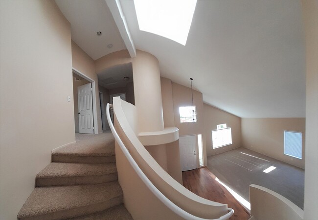 Foto del edificio - Move in Ready Rancho del Oro Home!