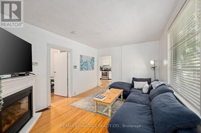 Building Photo - 110 Marley Pl