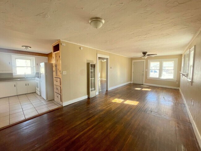 Foto del edificio - 606 S Belleview St