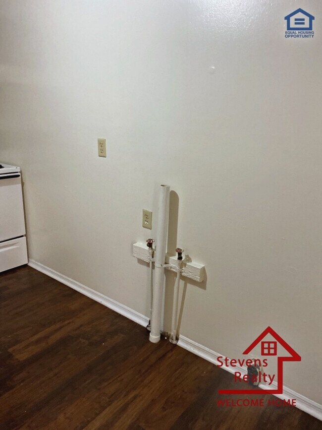Building Photo - 114 Dogwood Pointe Dr