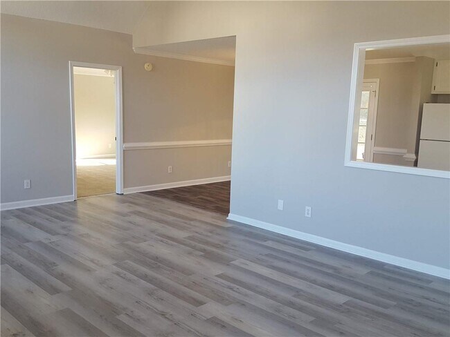 Foto del edificio - 404 Bennett Farms Pl