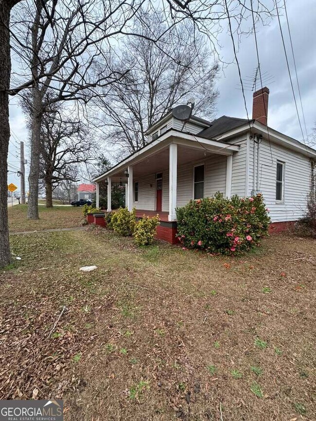 Foto del edificio - 392 S Cherokee Rd