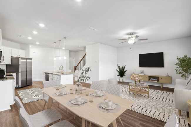 Building Photo - Pine Valley Commons