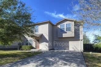 Building Photo - 7927 Horse Hollow