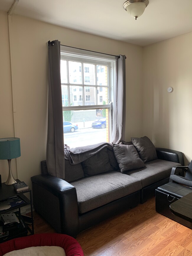 Living Room - 126 E Vermont St