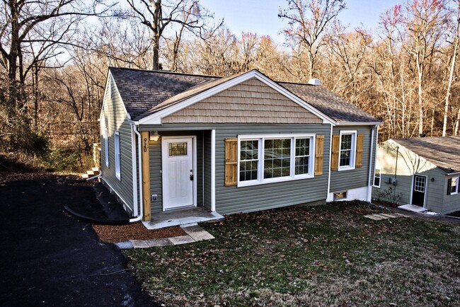 Building Photo - 970 Swift Dr