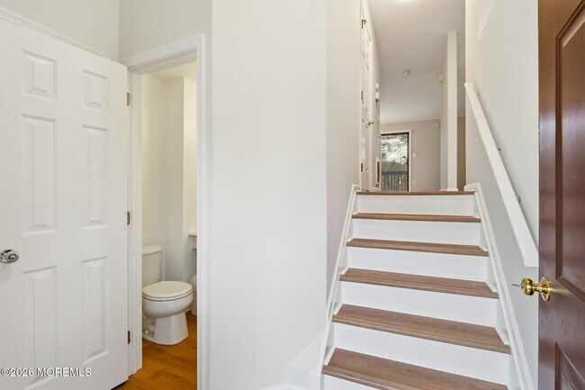 Building Photo - 1606 Alpine Trail