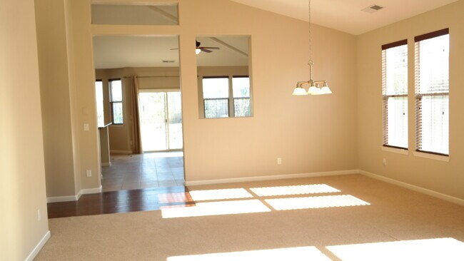 Foto del edificio - Single Story home in Spanish Spring