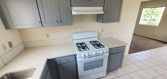Foto del edificio - 4446 W 136th St