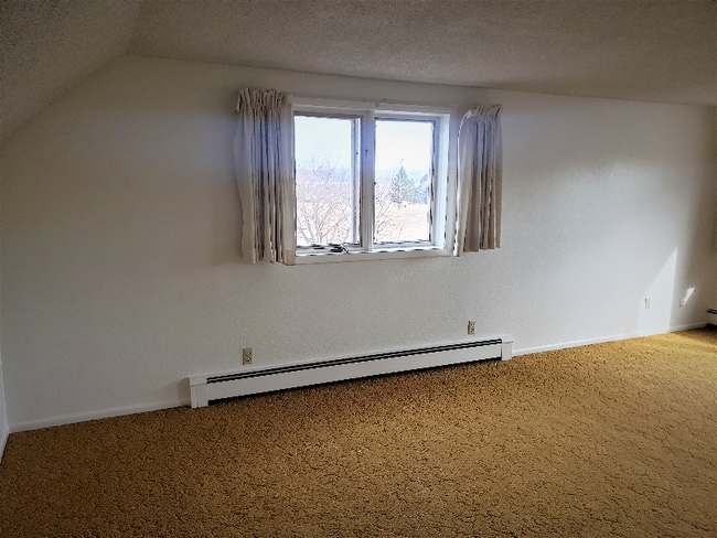 Building Photo - 1321 Walnut St