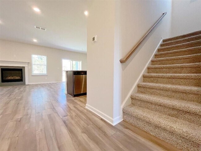 Foto del edificio - 6004 Hickory Crk Ct