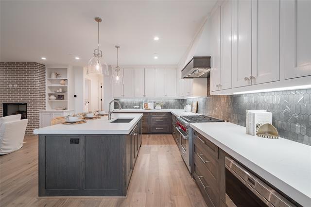 Foto del edificio - 4525 Emerson Ave
