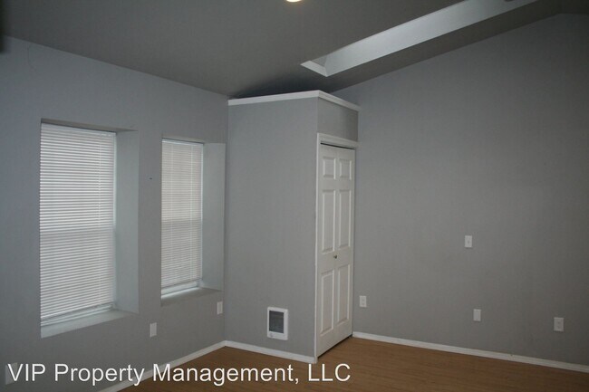 Foto del edificio - Studio, 1 bath House - 111 E. Homestead Ave