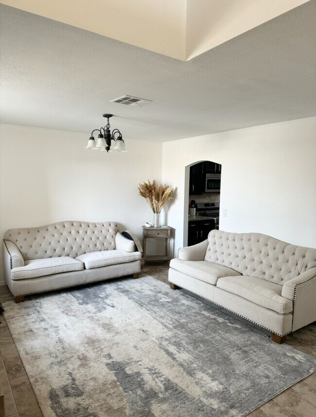 Building Photo - 12808 Luis Cortinas Ln