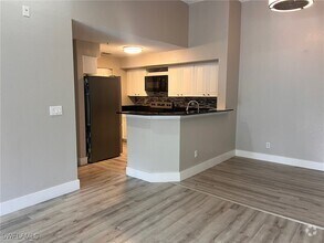 Building Photo - 8225 Ibis Club Dr