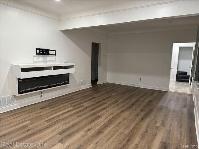 Foto del edificio - 5016 Mead St