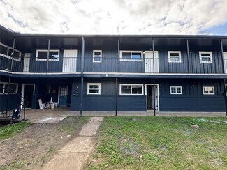 Building Photo - 4706 Yellowstone Blvd
