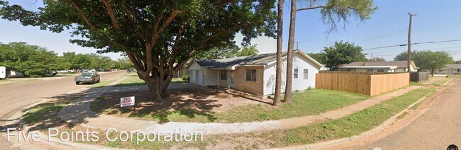 Foto del edificio - 3 br, 2 bath House - 5302 48th