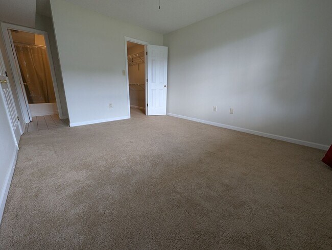 Foto del edificio - 2165 S Milledge Ave