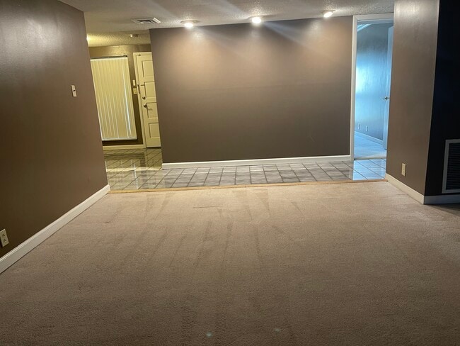 Main Entrance - 493 Canberra Dr