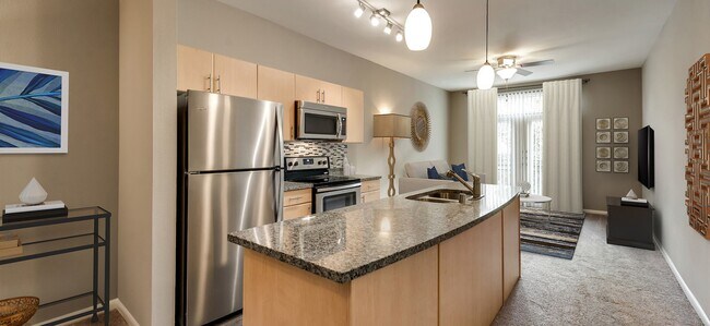 Building Photo - Apartment for Rent