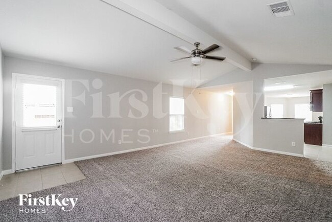 Building Photo - 21219 Slate Bend Dr