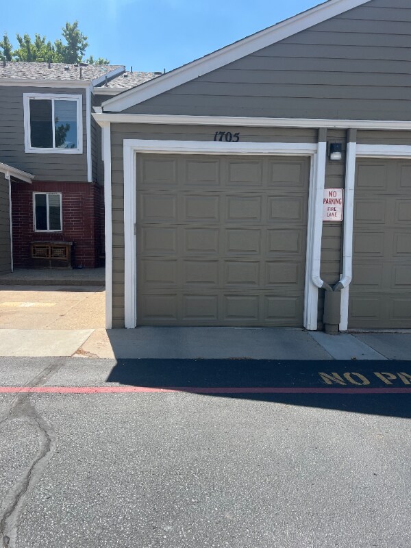 Foto del edificio - 7474 E Arkansas Ave