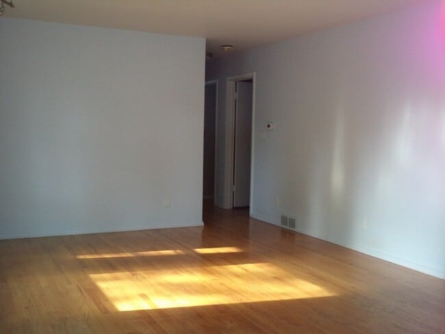 Foto del edificio - 26 Leamer Ct