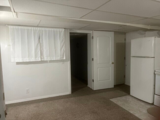 Sala de estar/cocina - 1521 South Center Street