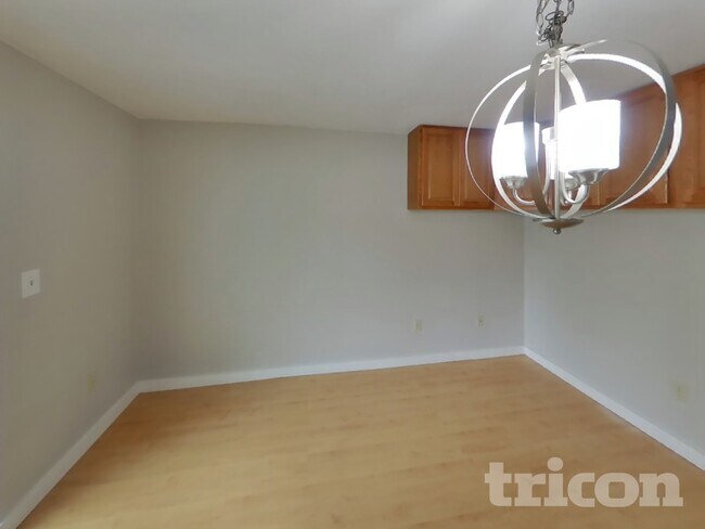 Foto del edificio - 619 187th St E