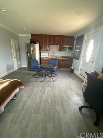 Foto del edificio - 15654 Cadwell St