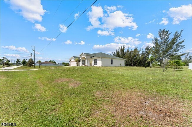 Foto del edificio - 1240 NW 22nd Pl