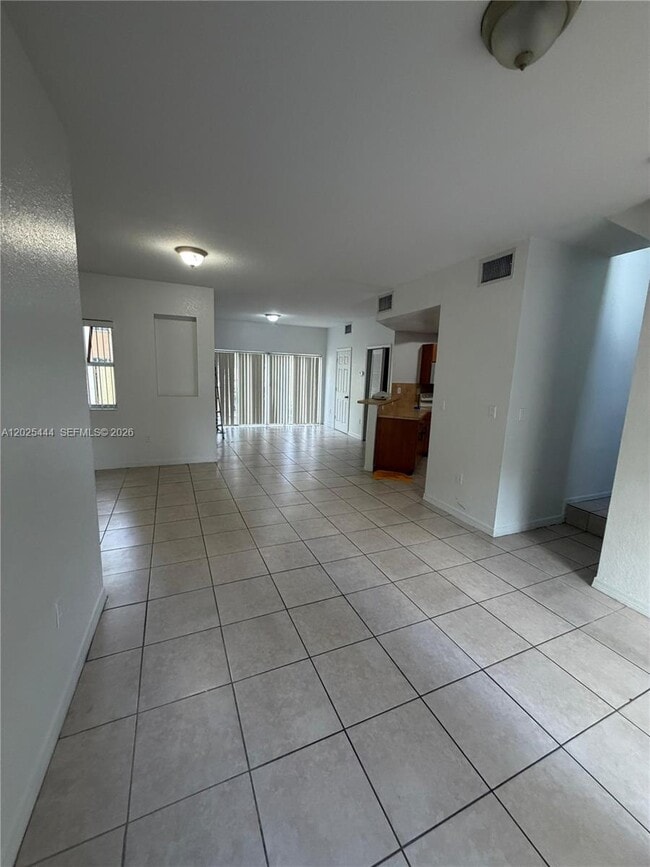 Building Photo - 681 SW 7th St