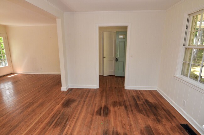 Foto del edificio - 729 Richfield Dr