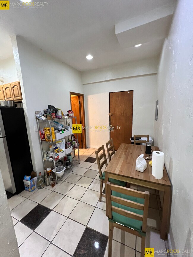 Foto del edificio - 25 Saint Stephen St