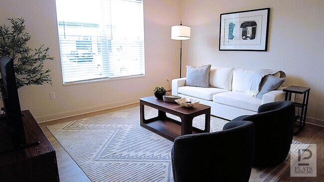 Foto del edificio - 1370 Log Pond Dr