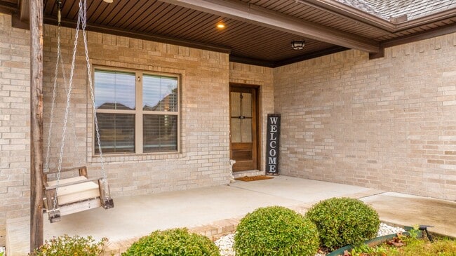 Building Photo - 2772 Chert Cove