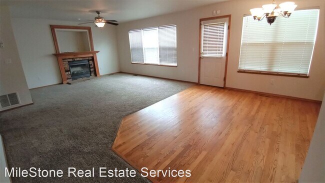 Foto del edificio - 4 br, 3.5 bath House - 4163 Ascendant Dr