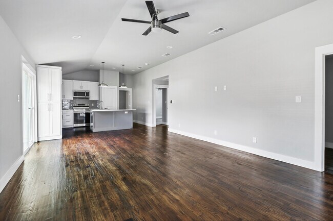 Foto del edificio - 1905 Gordon St