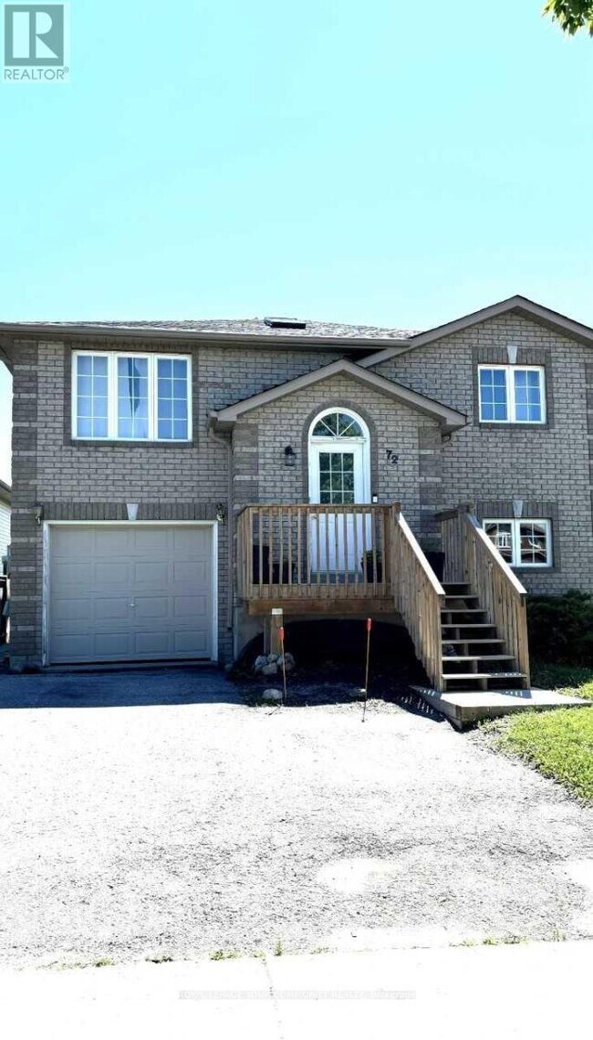 Photo du bâtiment - 72 Ambler Bay