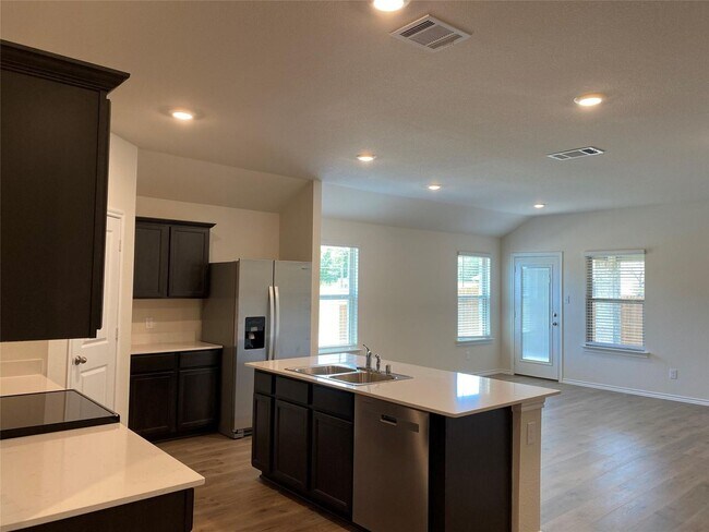 Building Photo - New Construction in Sherman
