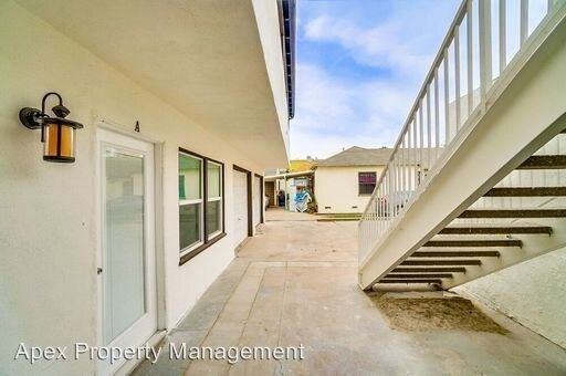 Foto del edificio - 2425 Cedar Ave