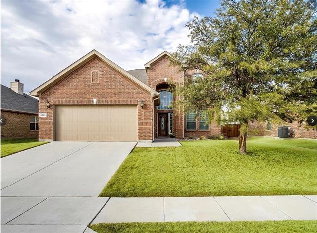 Building Photo - 5825 Valley Haven Way