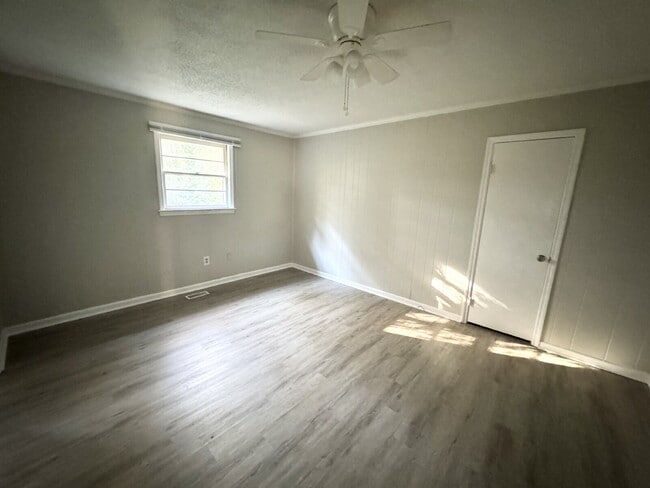 Photo - 1 bed / 1 bath - Pendleton SC Apartment