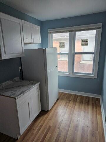 Foto del edificio - 2411 W Grand St