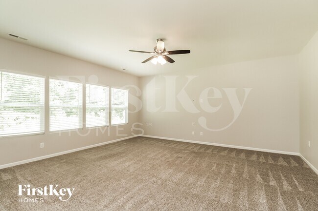 Foto del edificio - 8000 Camden Crossing