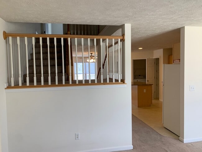 Building Photo - 1108 Lockenvitz Ln