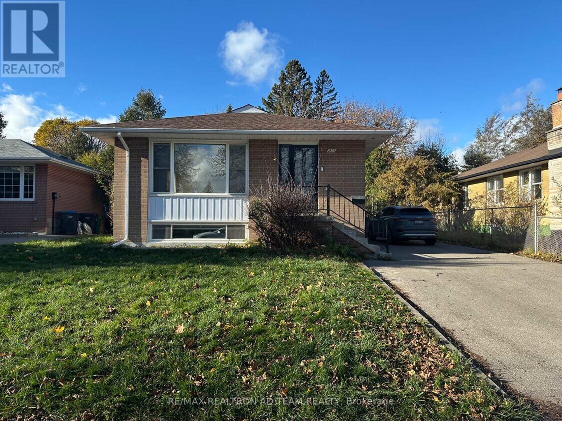 Photo principale - 2365 Bostock Crescent