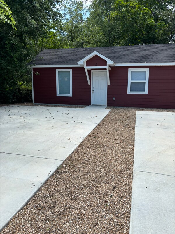 Foto principal - 814 S Inglewood St